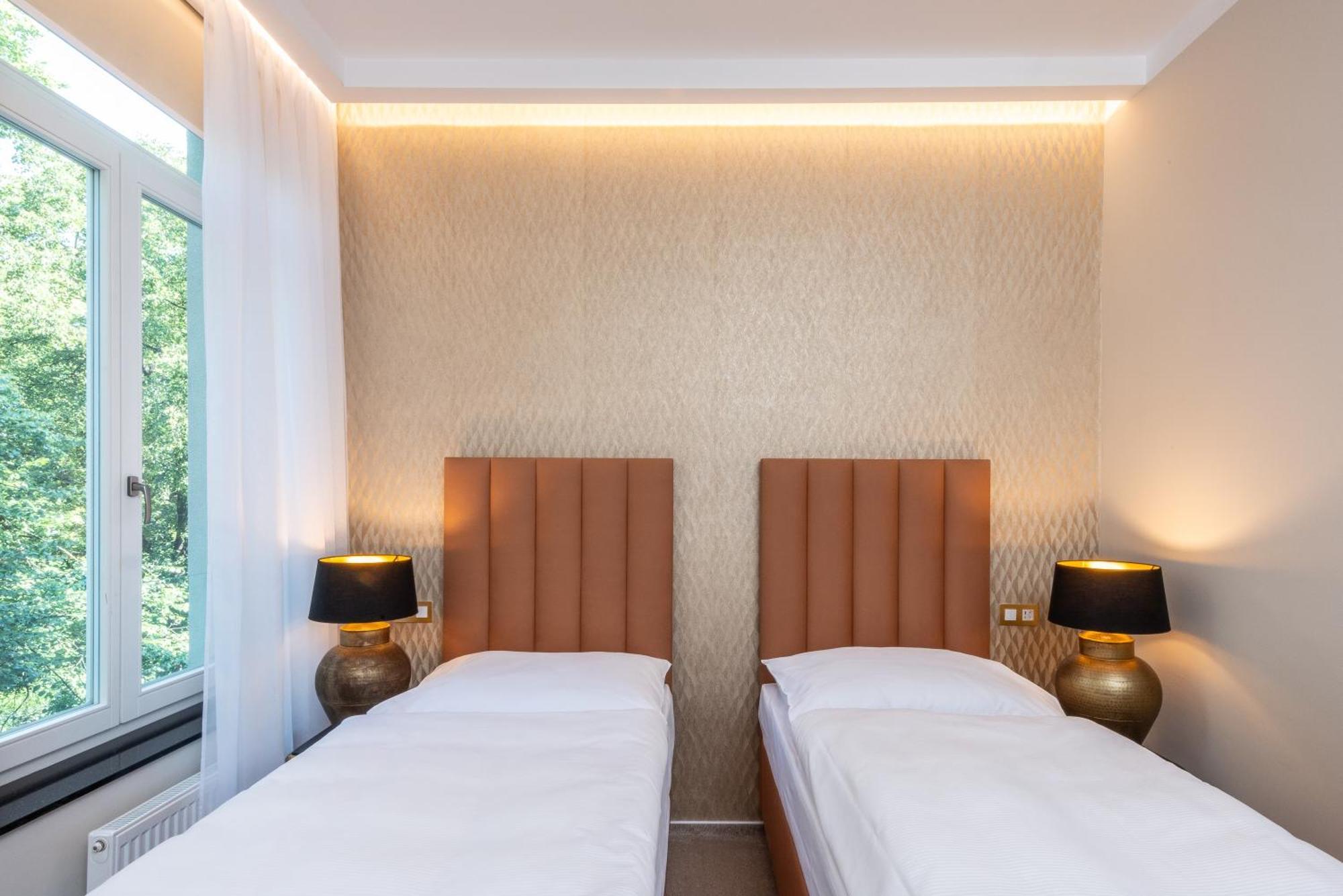 Pappas Hotel&Studio Podebrady Exterior photo